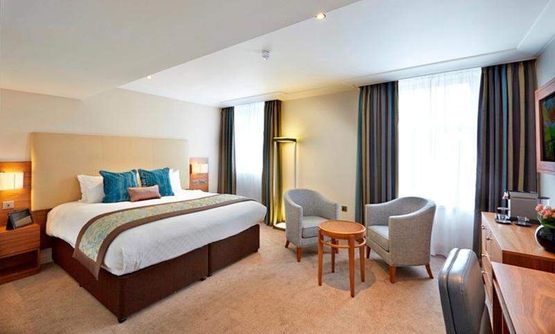 The Clermont London, Charing Cross Hotel Room photo