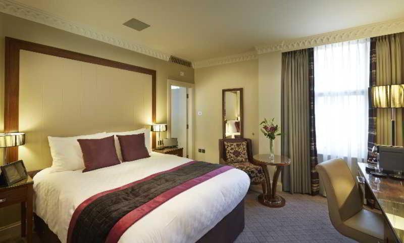 The Clermont London, Charing Cross Hotel Room photo